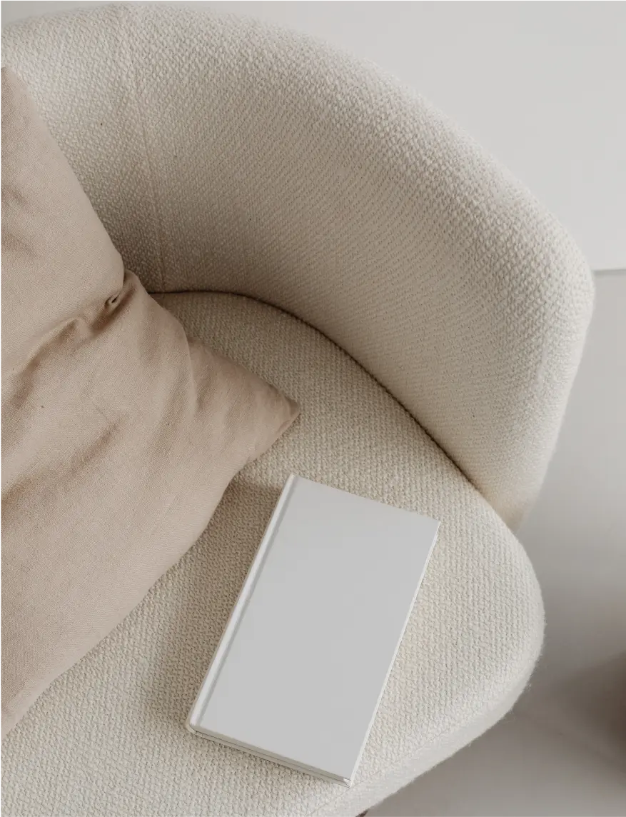 kaboompics_free-photos-for-mockups-blank-cover-book-cream-armchair-linen-pillow-27342-1